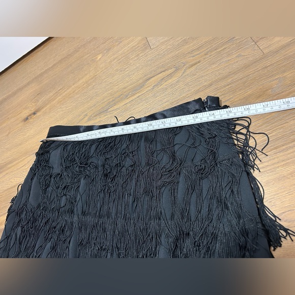 Size 6 black fringe skirt, small/medium fit - Picture 7 of 8